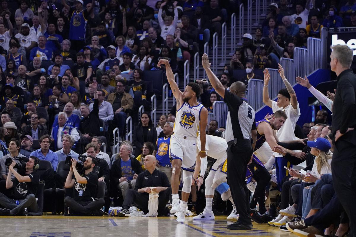 Lakers batem Warriors no fim e ficam a uma vitória da final do