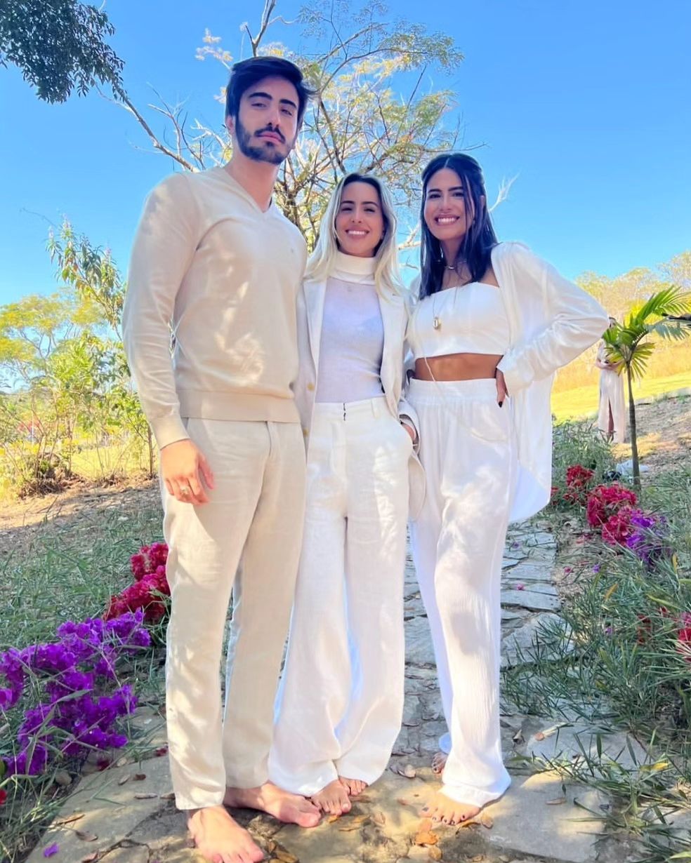 Bento, Ana e Anttónia (Foto: reprodução/Instagram/Revista Quem) Lorena Bueri