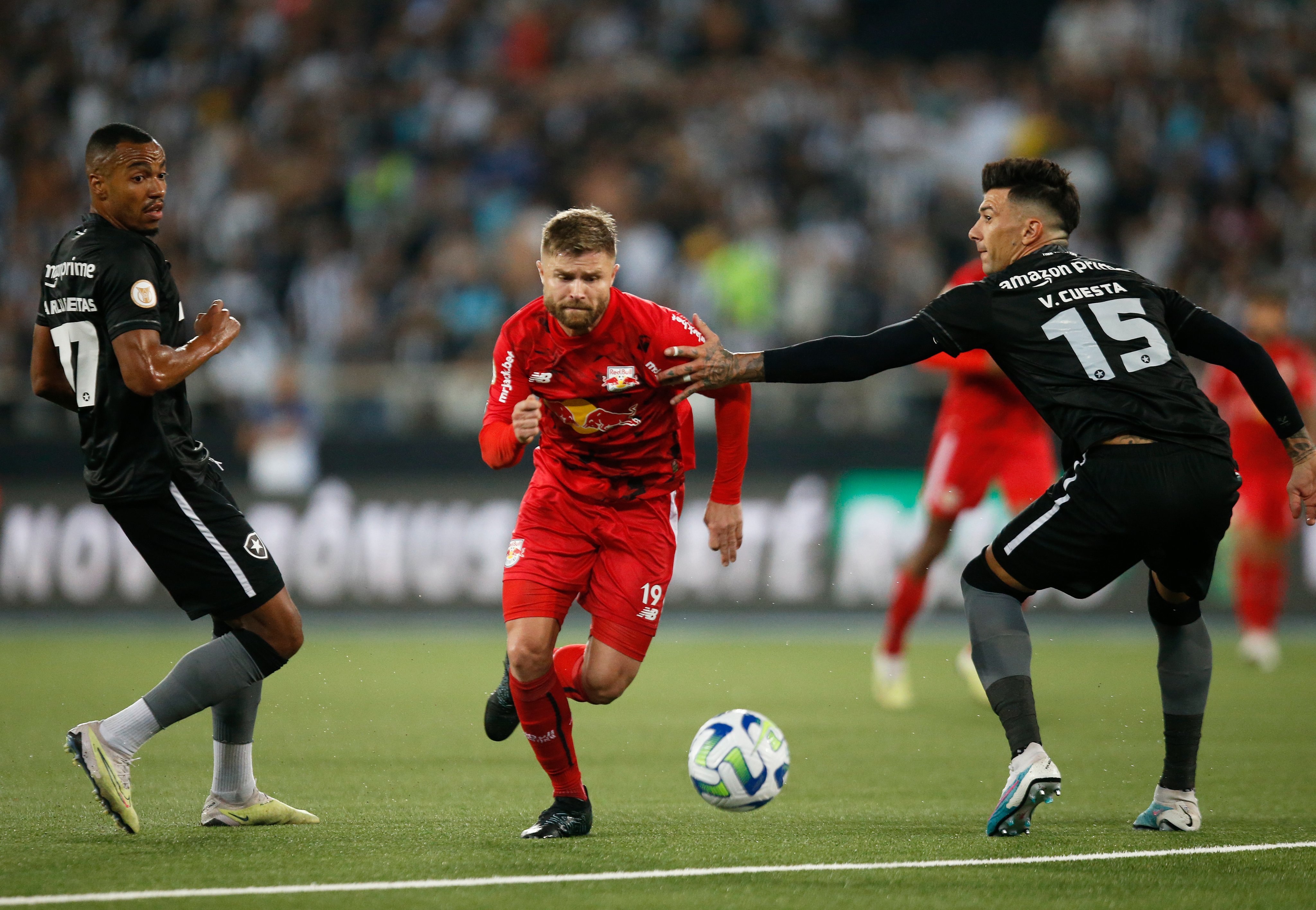 Botafogo joga mal e não sai do zero contra o Cruzeiro no Mineirão pelo  Campeonato Brasileiro