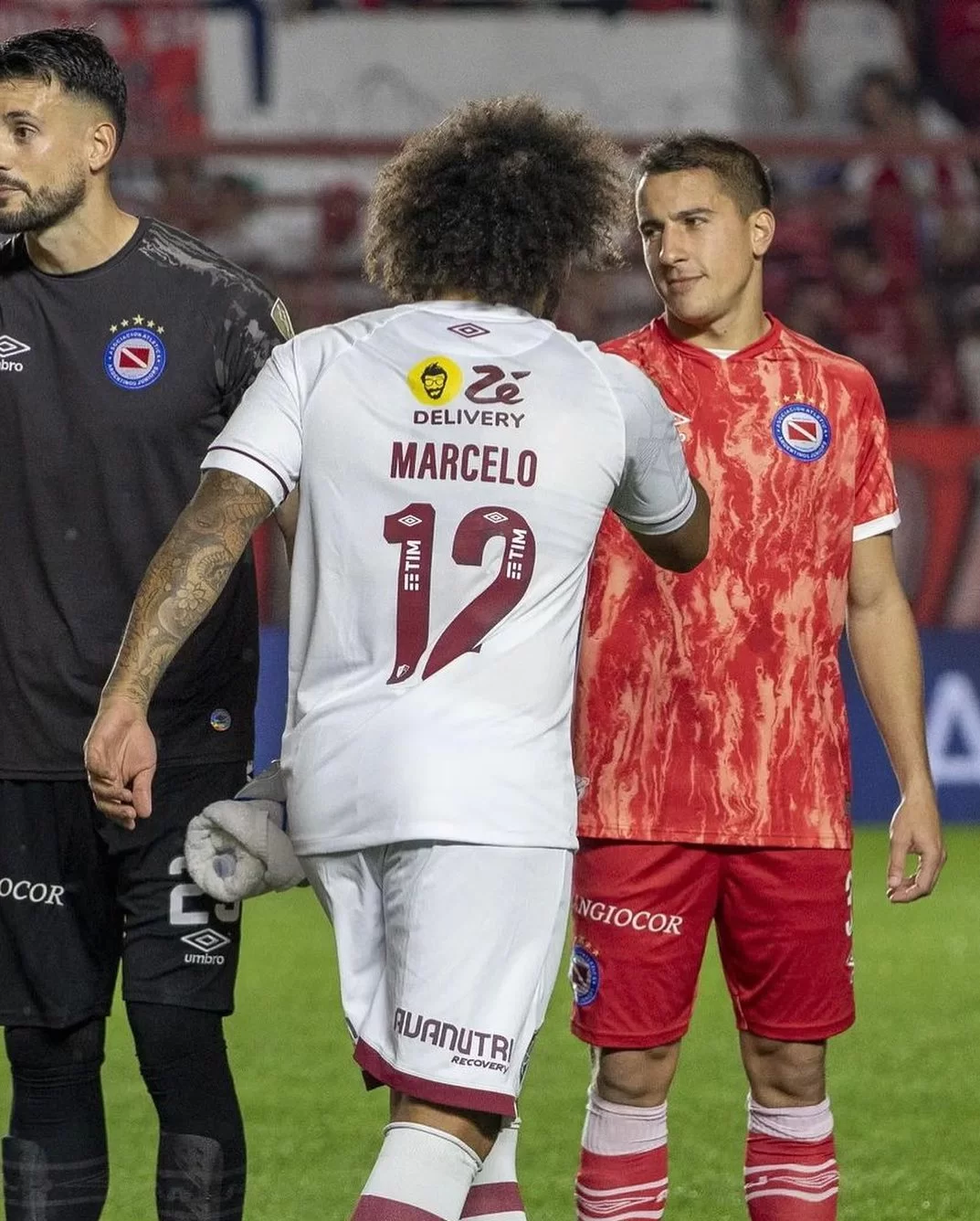 Marcelo e Luciano Sánchez antes da partida (Foto: Reprodução/@marcelotwelve/Instagram)