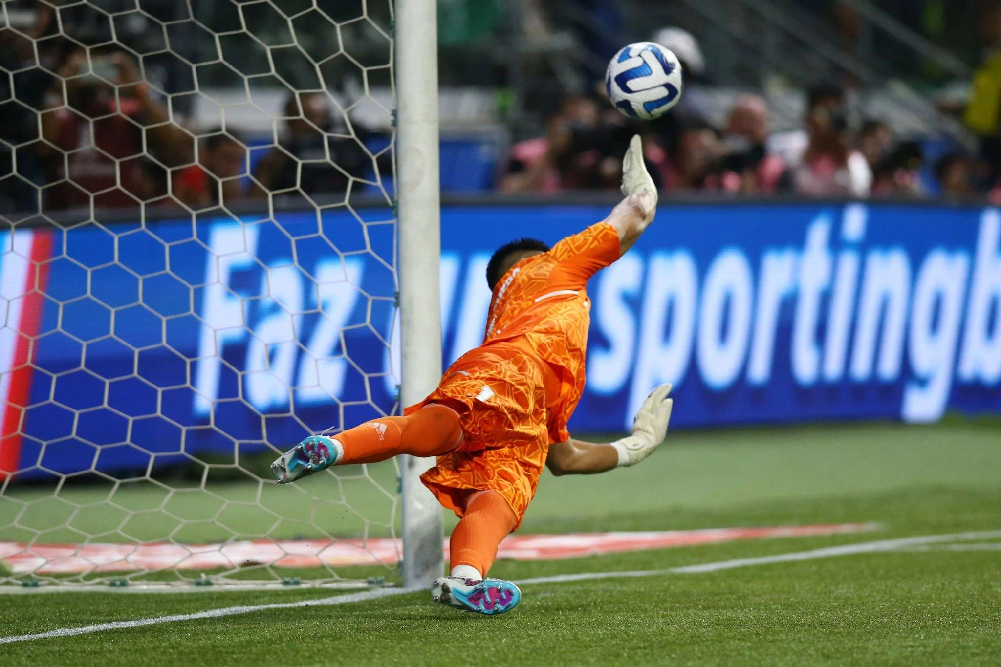 Sergio Romero, do Boca Juniors, brilha pela 4ª vez no ano em disputa de  pênaltis