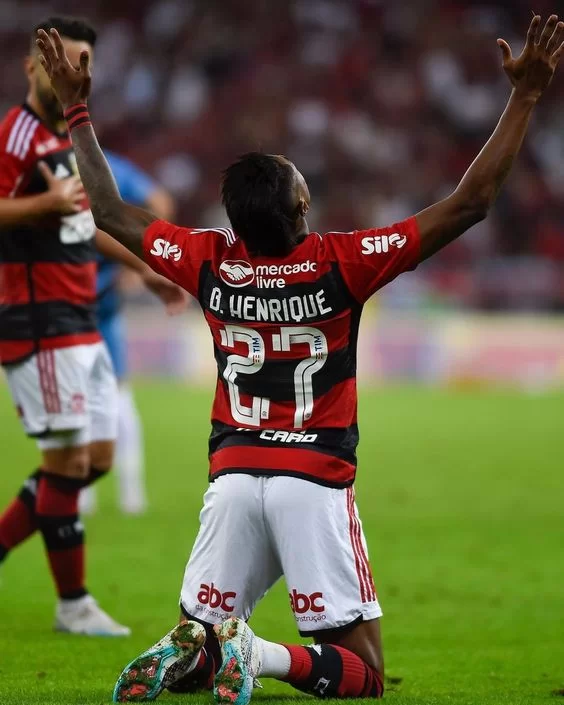 Flamengo e Bruno Henrique chegam a acordo por renovação de