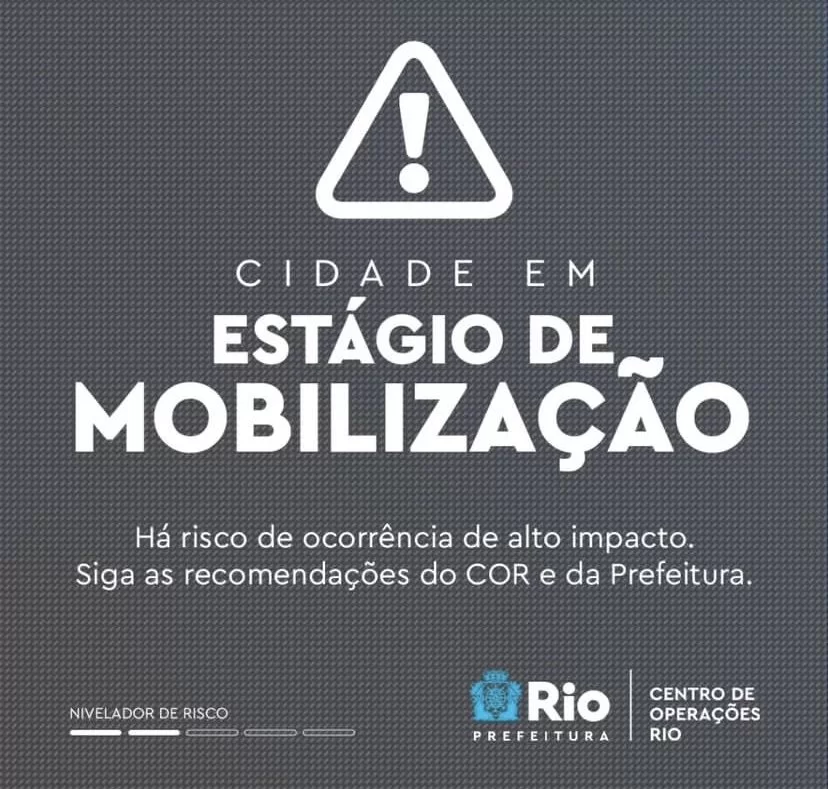 Rio em estágio de mobiização