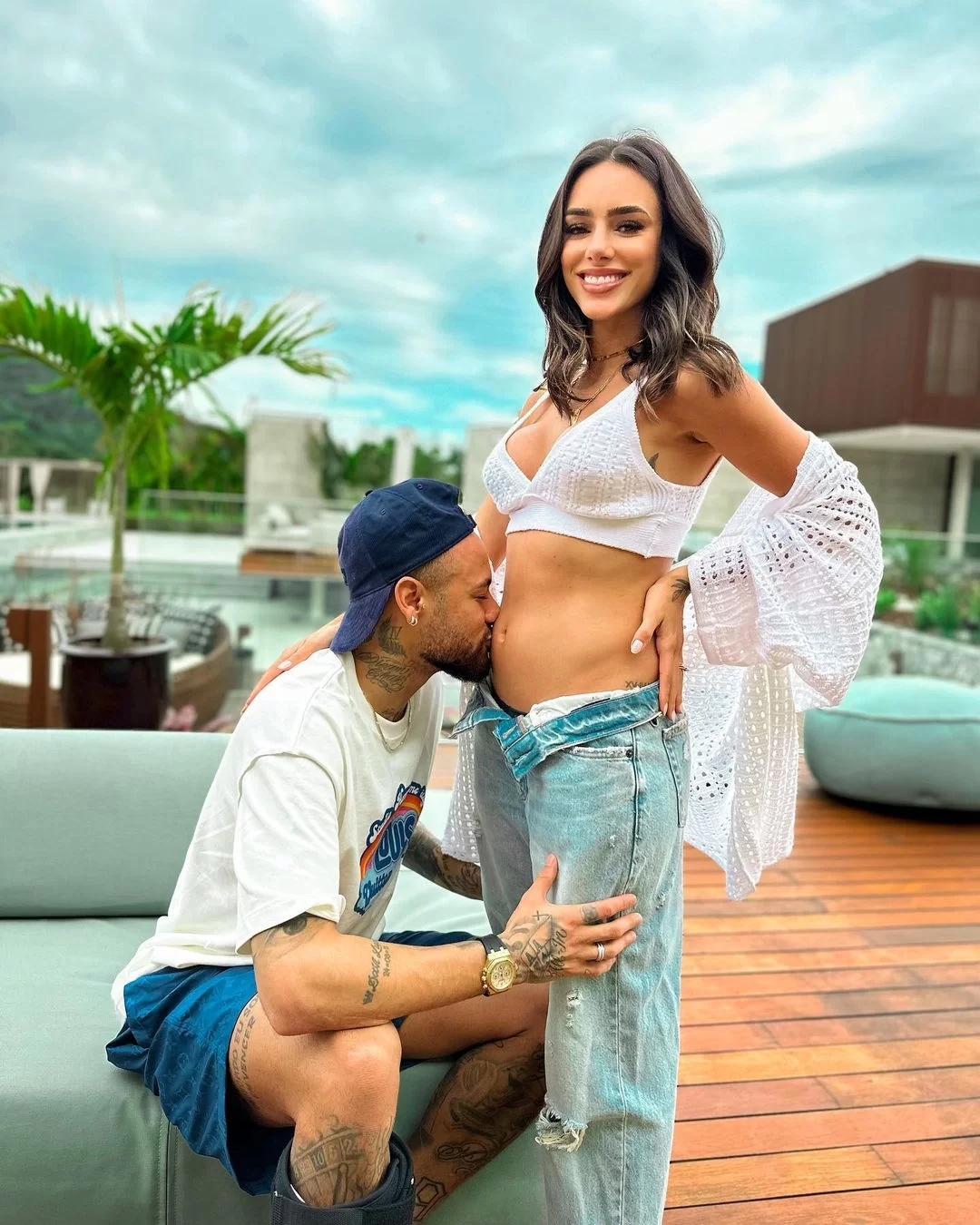 Neymar e Bruna Biancardi anunciando gravidez 