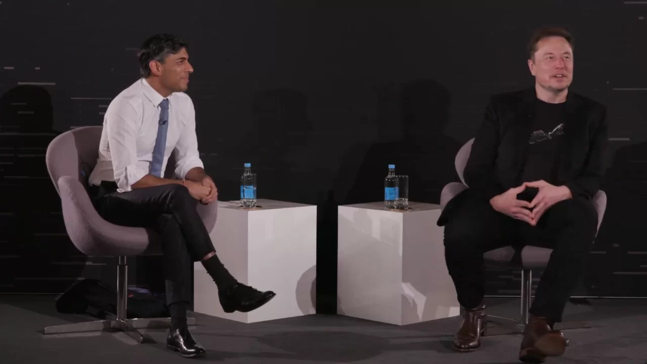 O CEO da Tesla, SpaceX e dono do X, Elon Musk, em conversa sobre a IA com o primeiro-ministro Rishi Sunak durante a cúpula