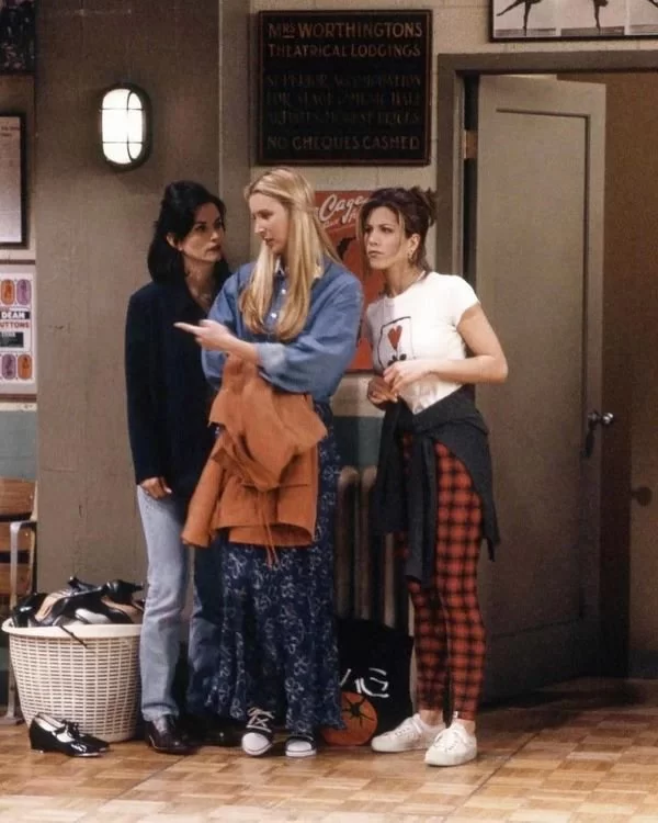 Monica, Phoebe e Rachel (Foto: Reprodução/Getty Images) Lorena Bueri