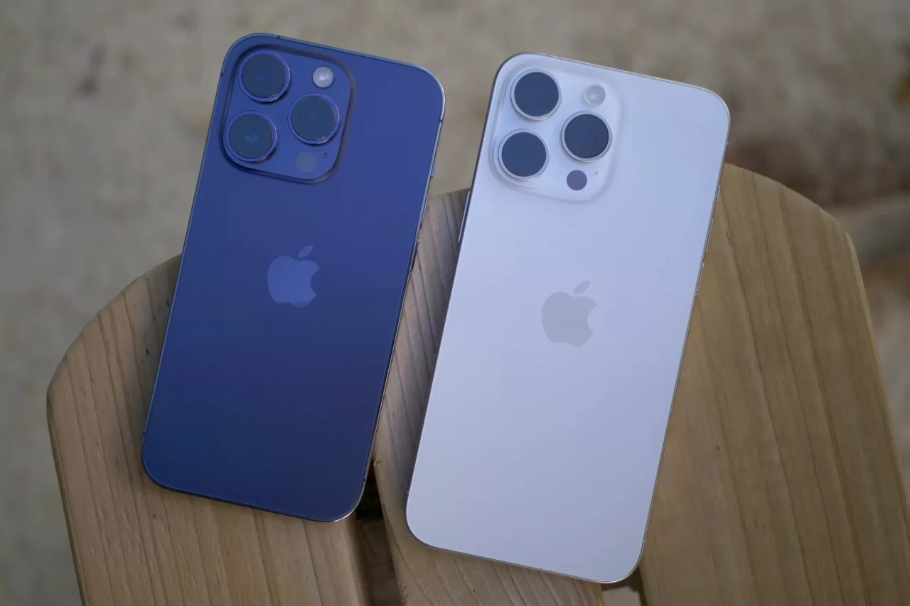 Tela do iPhone 14 Pro e iPhone 15 Pro Max; iPhone 16 deve ter tela ainda maior