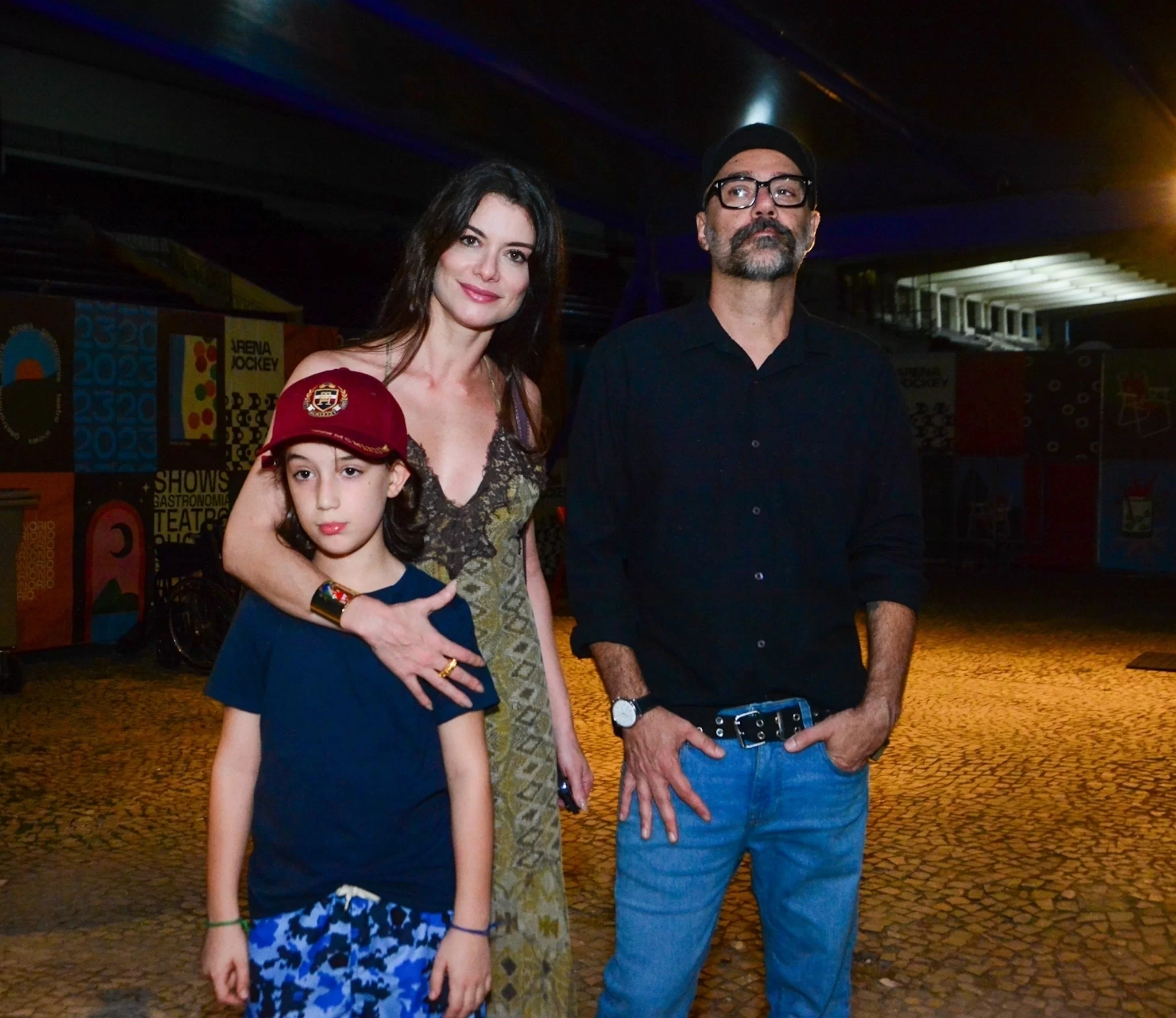 Alinne Moraes, Mauro Lima e o filho Pedro (foto: reprodução/Webert Belicio/Agnwes) Lorena Bueri