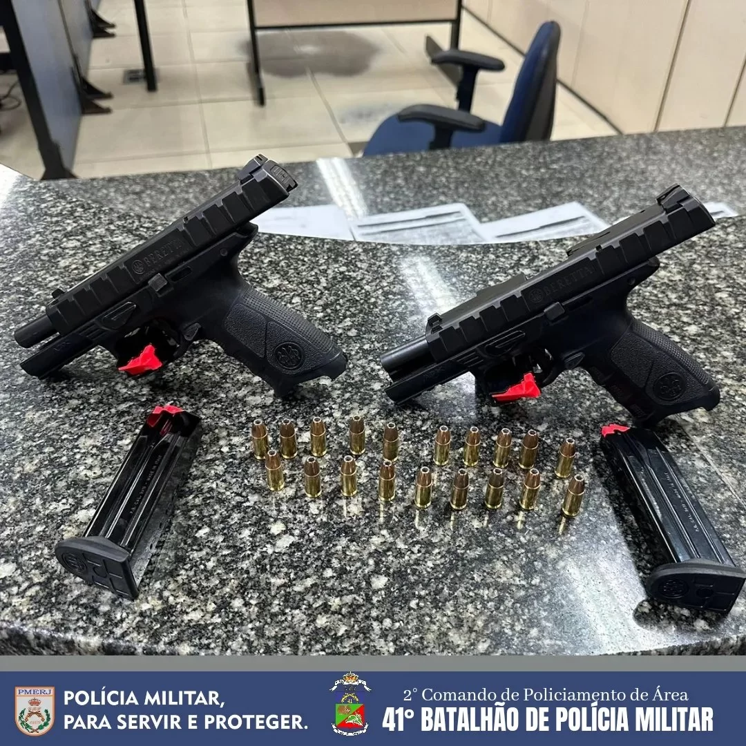 Armas dos agentes da Força Nacional recuperadas pela PMERJ