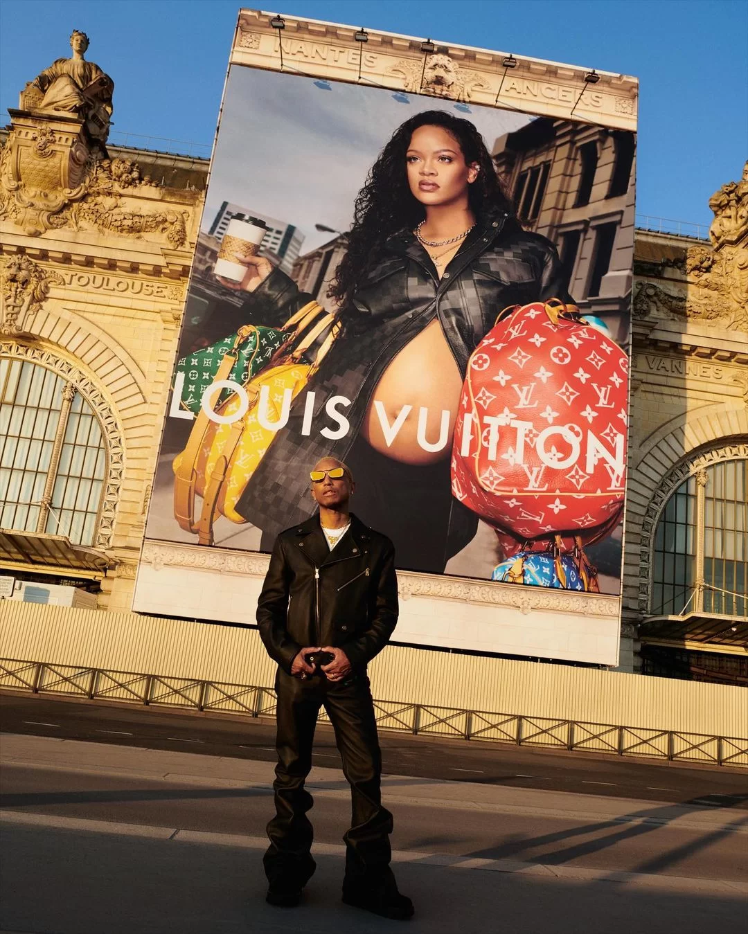 Pharrel Williams assume como diretor criativo da Louis Vuitton com direito a Rihanna como estrela da campanha. (Reprodução/Instagram/@pharrel)
