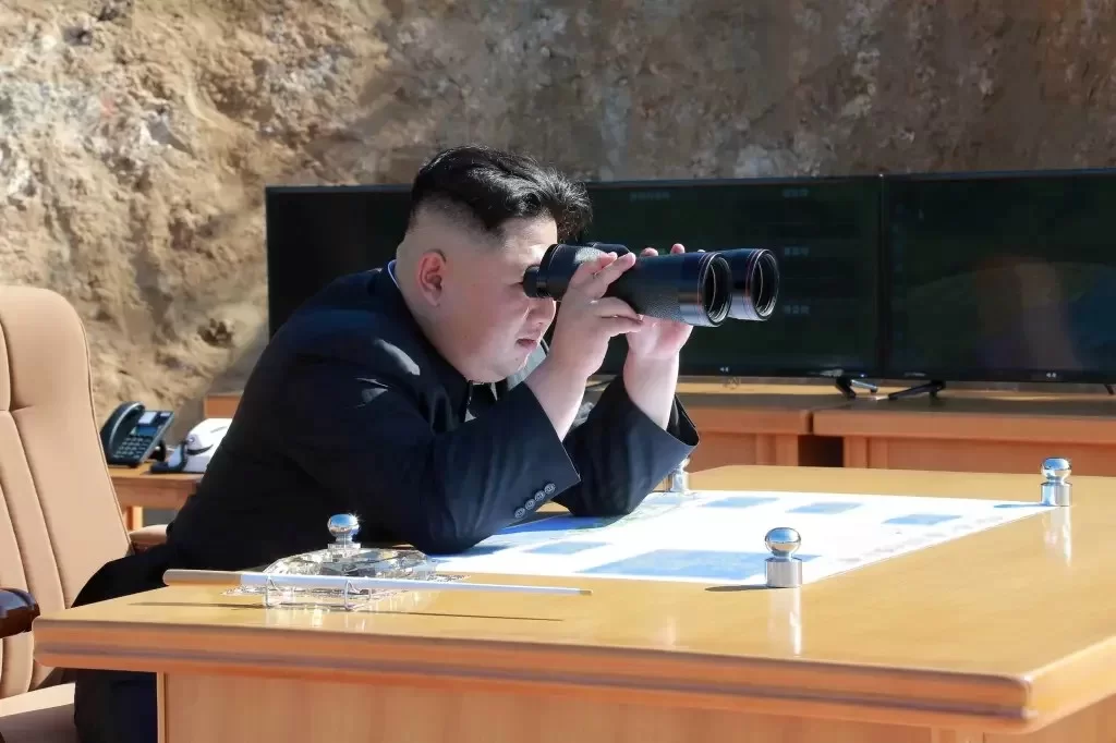 Coreia do Norte levanta críticas após início de operações de seu satélite espião