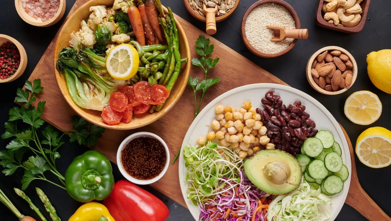 Alimentação saudável inclui legumes, vegetais e proteínas