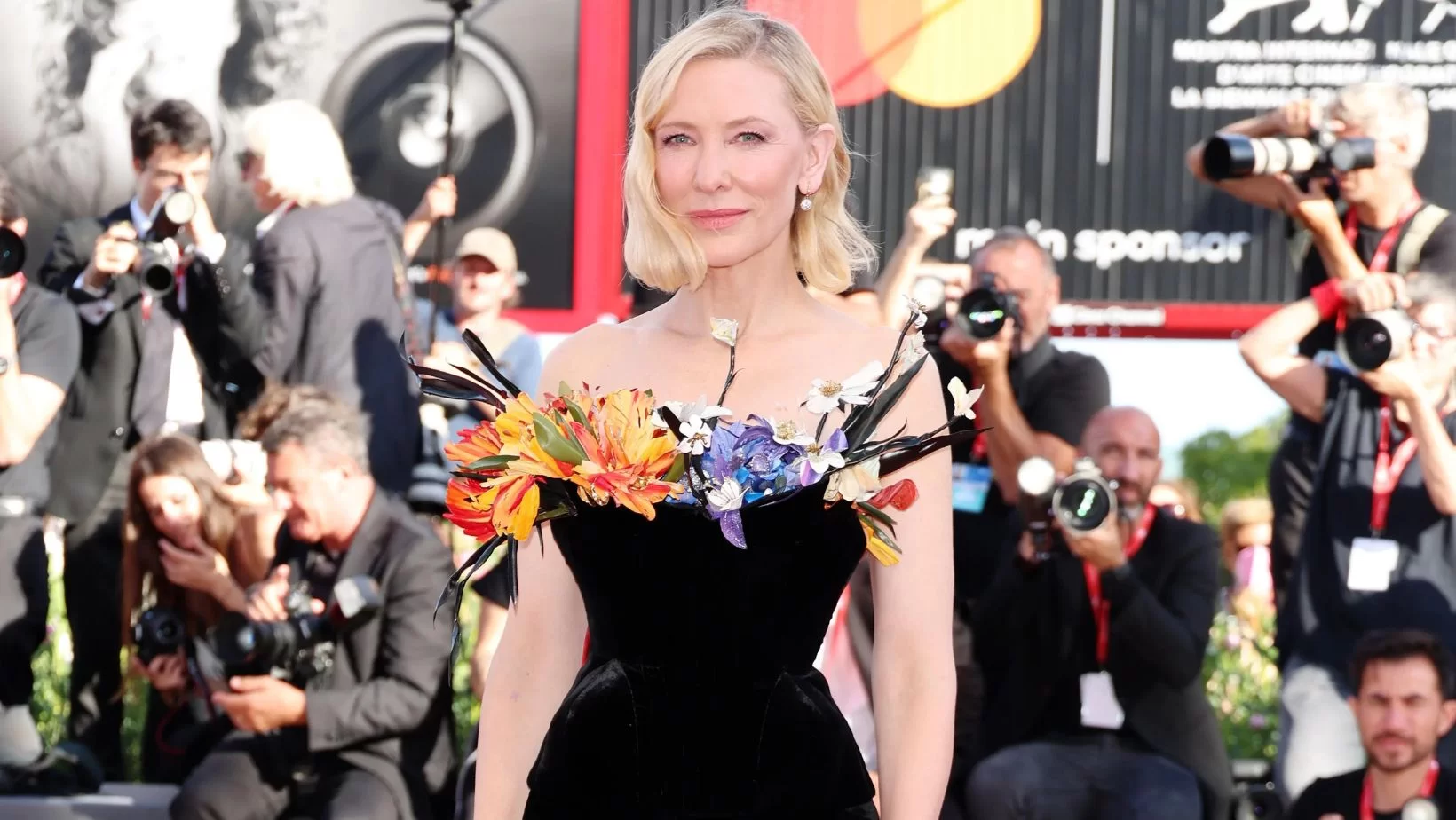 Cate Blanchett e sua autenticidade na moda (Foto: reprodução/Daniele Venturelli/WireImage) Lorena Bueri