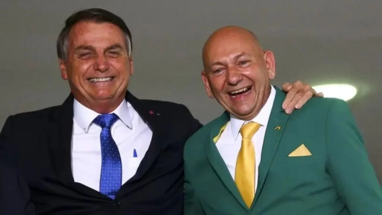 Jair Messias Bolsonaro e Luciano Hang lado a lado