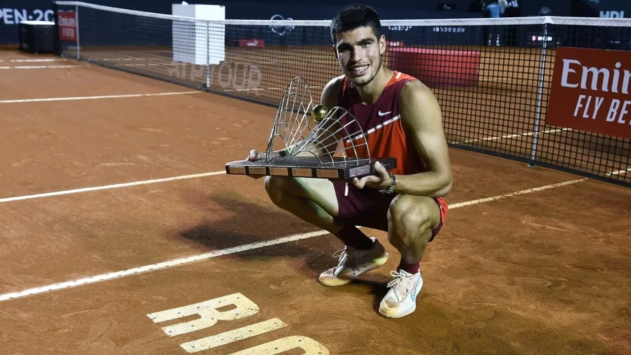 Carlos Alcaraz, campeão do Rio Open em 2022