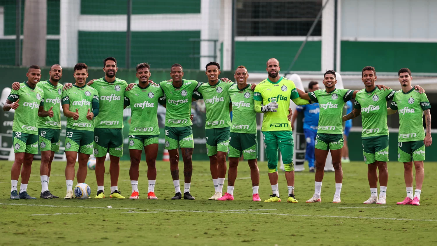 Elenco pronto do Palmeiras para o duelo contra o Inter