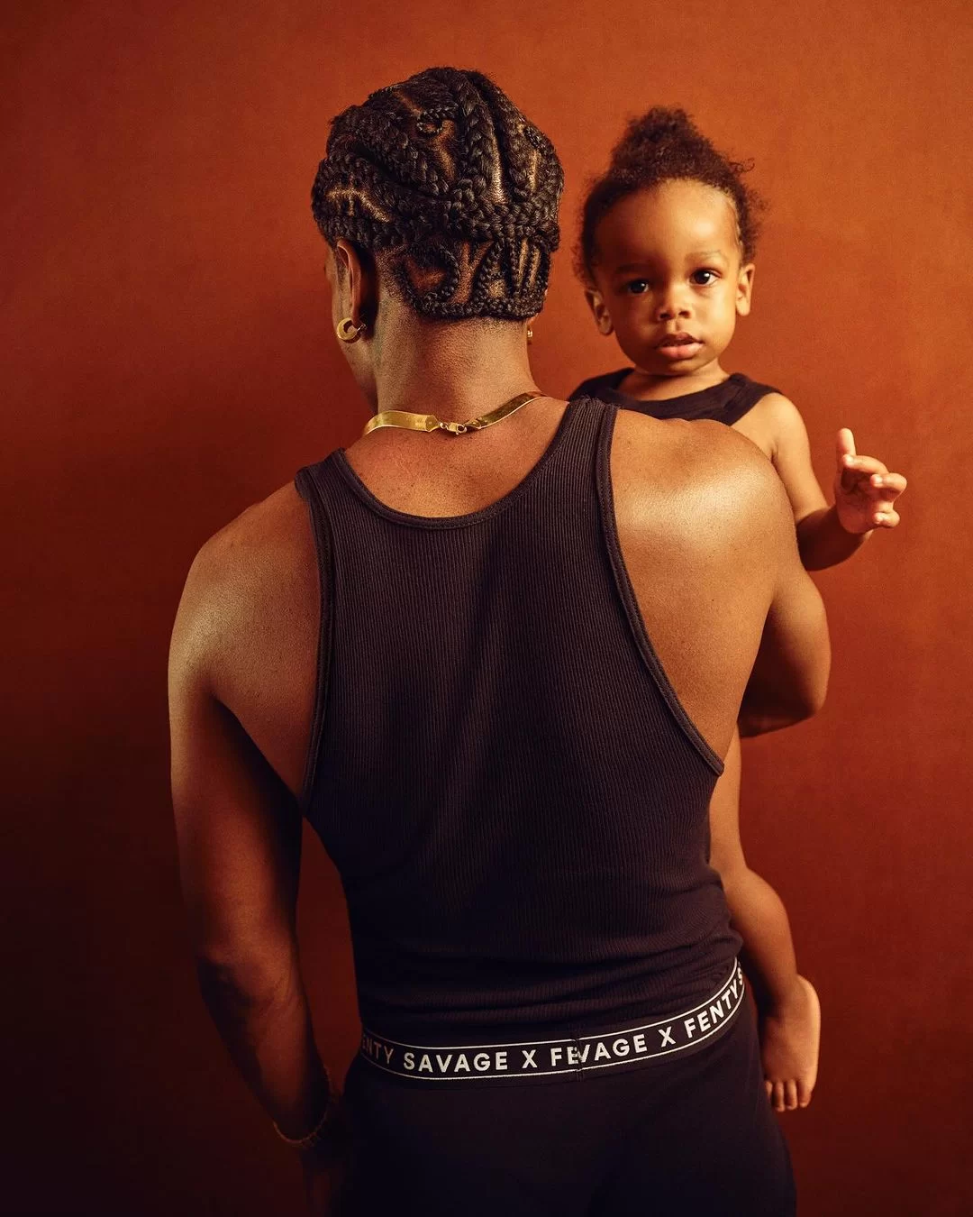 A$AP Rocky e seu filho RZA em fotos para campanha Savage x Fenty (Foto: reprodução/Instagram/@savagexfenty)