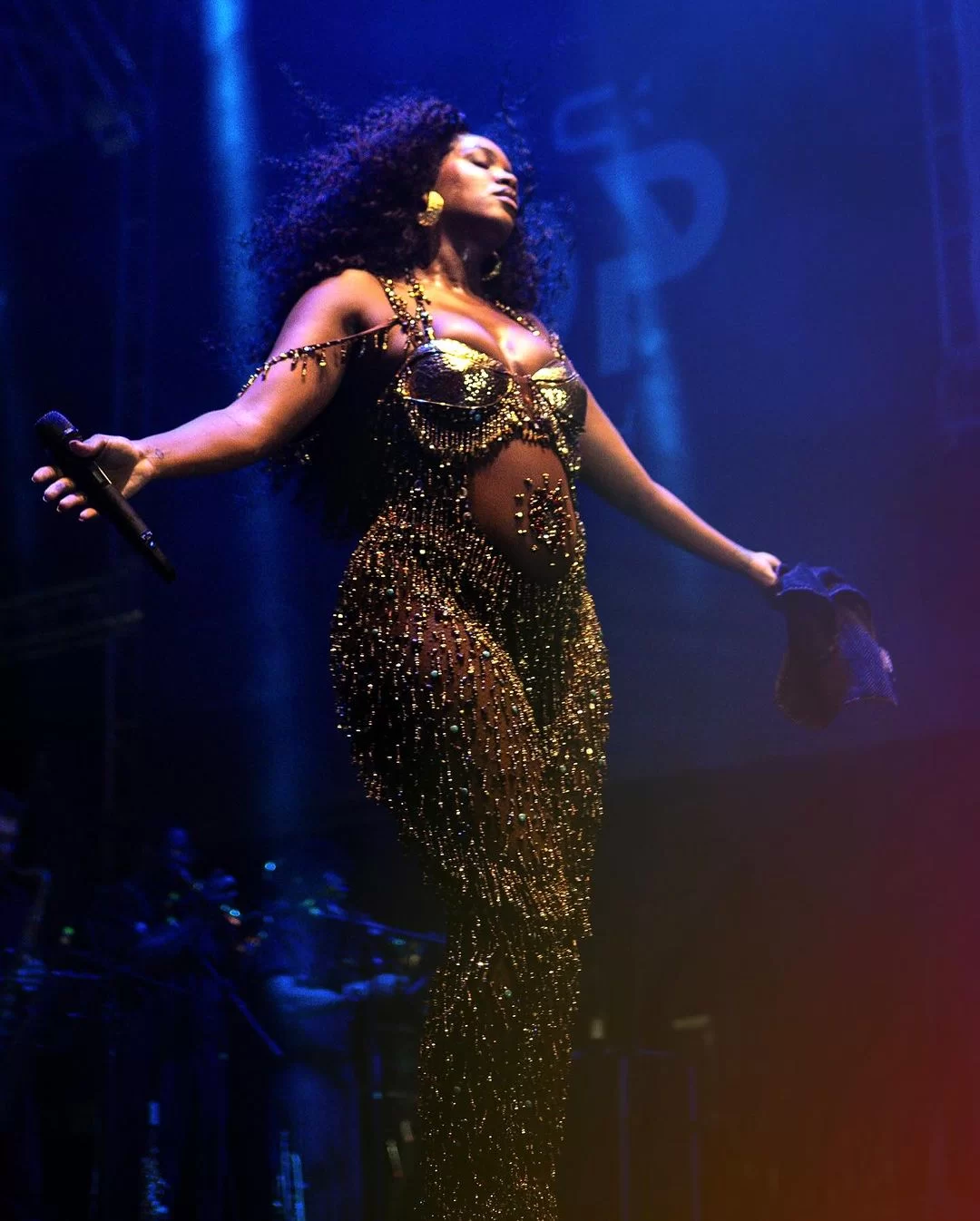 Iza em um show em Brasília (Foto: reprodução/Instagram/@iza)