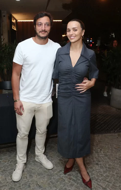 Rafa Kalimann e Allan Lima em lançamento de livro no Rio (Foto: Reprodução/AgNews)