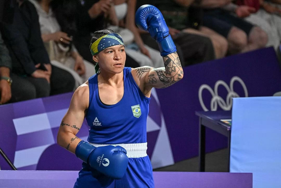 Beatriz Ferreira, do boxe até 60kg (Foto: reprodução/Instagram @beatrizferreira60kg/@leandrocouri) Lorena Bueri