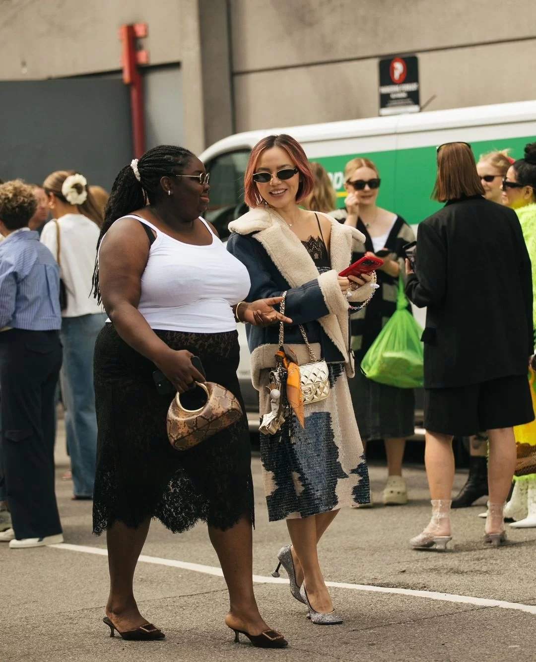 Itens de destaque na Copenhagen Fashion Week (Foto: reprodução/Instagram/@cphfw)