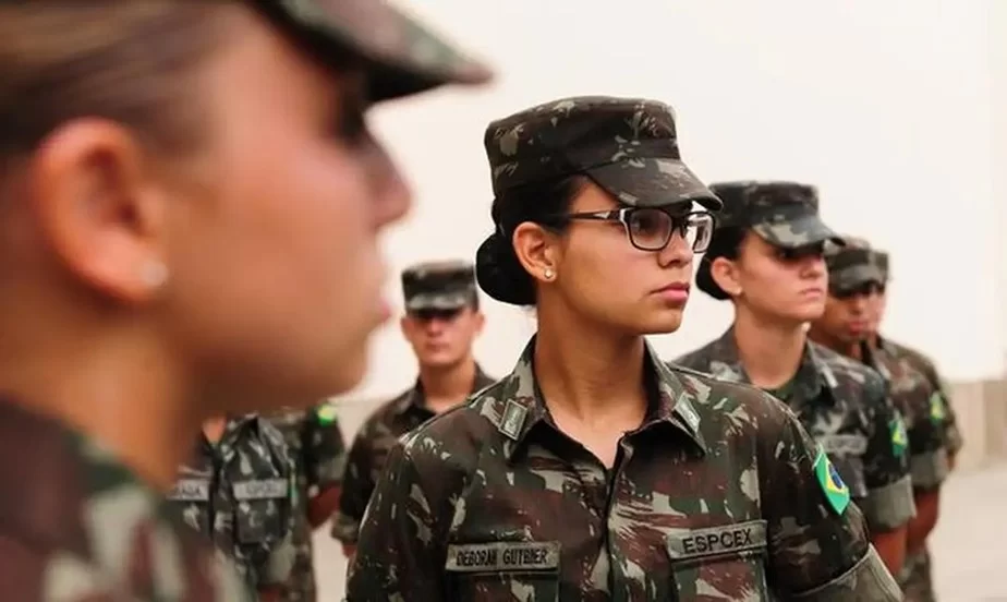 Mulheres no Serviço Militar