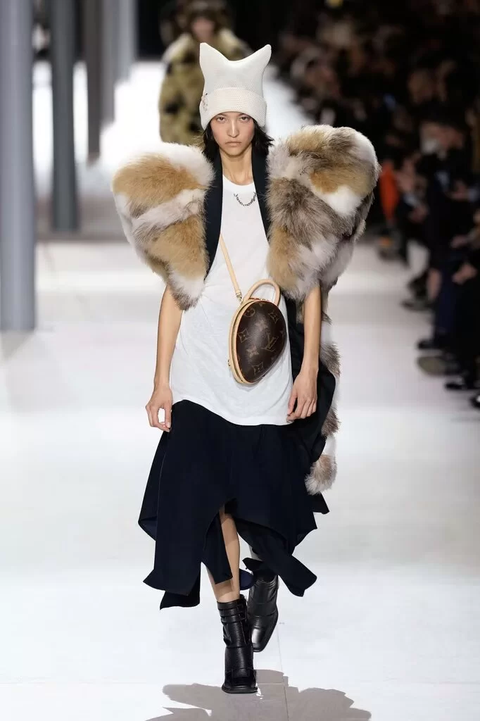 Koleksi Louis Vuitton untuk musim gugur/dingin 2024 (Foto: reproduksi/Fashion Network) Lorena Bueri