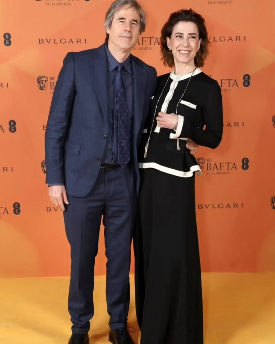 Fernanda Torres posa ao lado de Walter Salles e Demi Moore na festa organizada pela Chanel para celebrar o Bafta (Foto: reprodução/Instagram/@oficialfernandatorres) Lorena Bueri