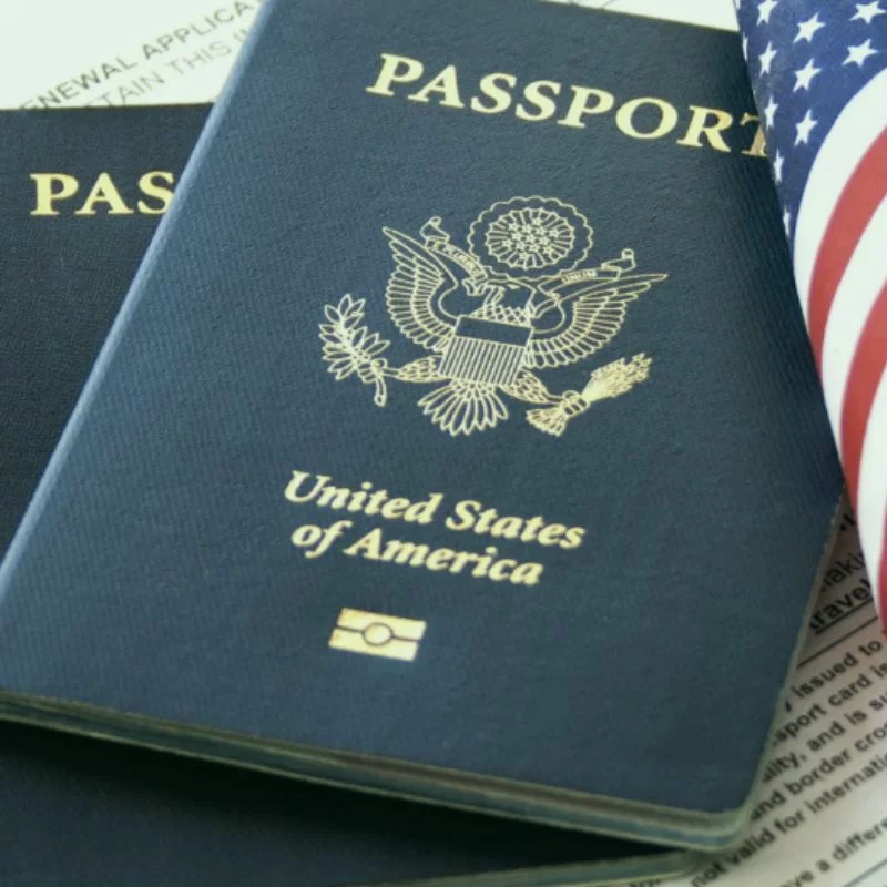 Modelo de passaporte norte-americano (Foto:reprodução/Travel State Gov USA)