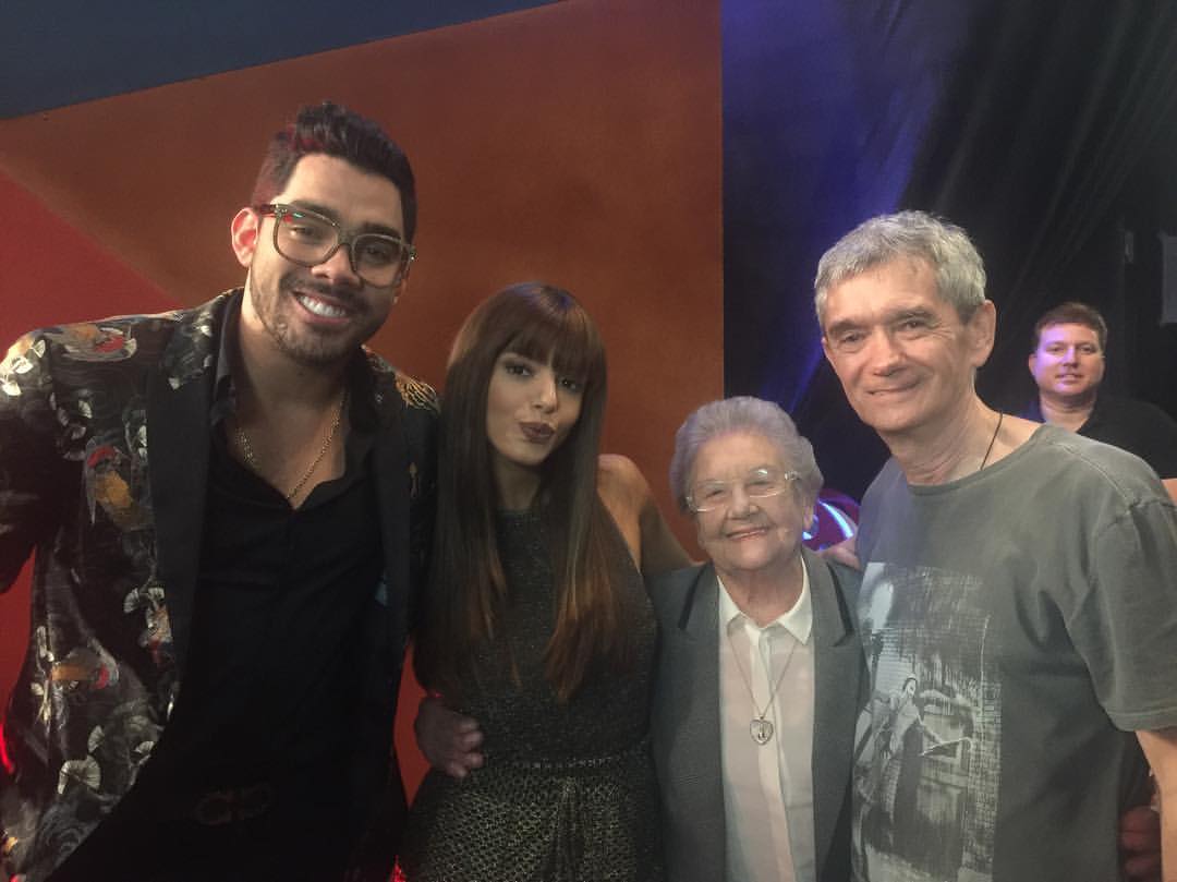 Palmirinha com Gabriel Diniz, Giovanna Lancellotti e Serginho Groisman. (Foto: Divulgação/Instagram) Lorena Bueri