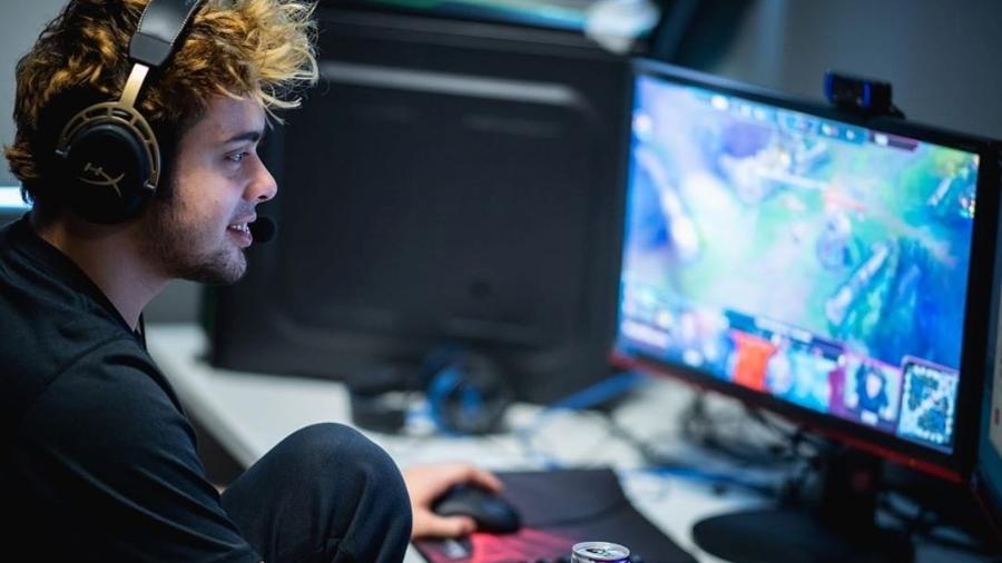 Gamers: Saiba o que é tendência da moda no universo dos streamers