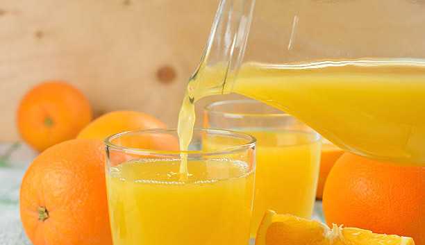 Dentre 20 anos, o preço do suco de laranja atinge o maior nível nos Estados Unidos Lorena Bueri