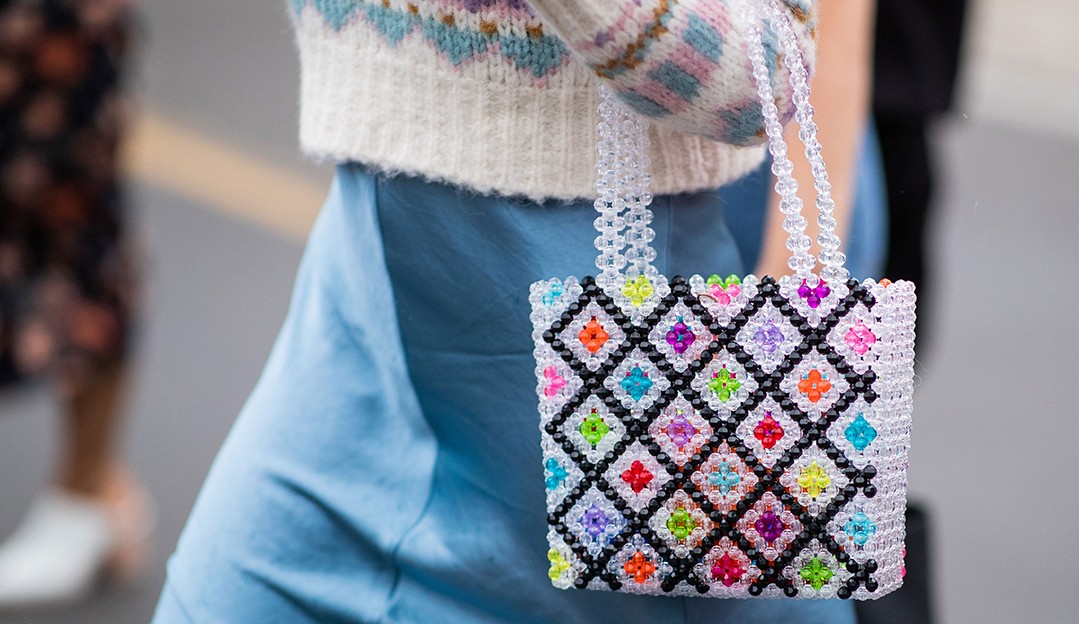 Beaded bags voltam a ser tendência  Lorena Bueri