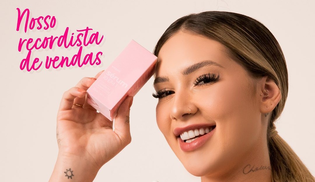 Em lançamento do primeiro produto de sua marca de skincare, uma das maiores influencers do Brasil vende R$ 10 milhões