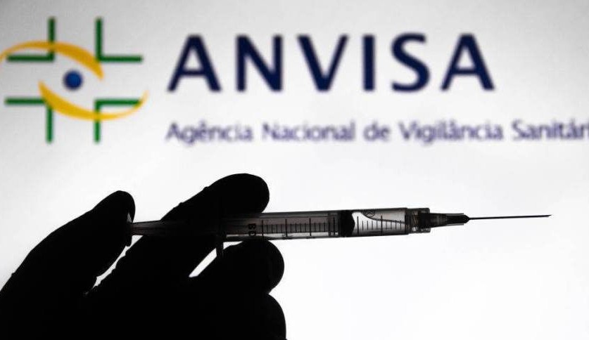 Anvisa envia parecer à Casa Civil pedindo passaporte de vacinação para Covid-19 a todos os viajantes que chegam ao Brasil