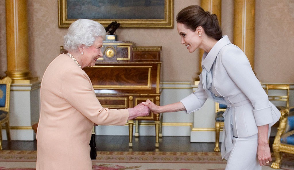 É exigido um dress code específico para encontrar a rainha Elizabeth II 