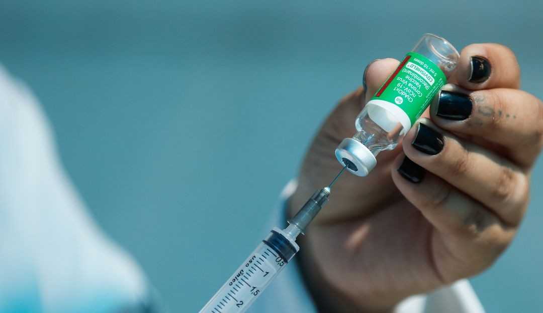 Quase 140 milhões de brasileiros estão imunizados contra a Covid