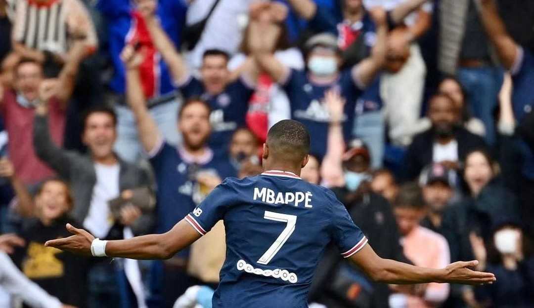 PSG acredita em renovação com Mbappé