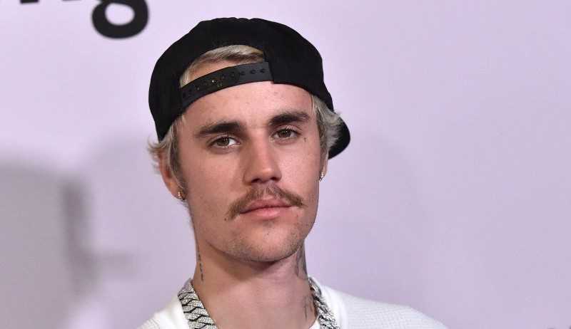 Justin Bieber bate recorde no Spotify e se mantém como artista mais ouvido da plataforma