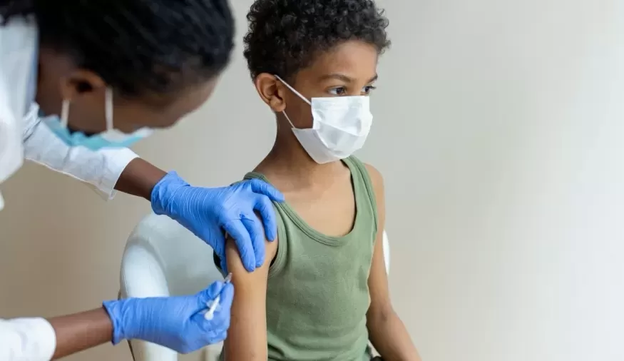 Fiocruz: Vacinação de crianças e em regiões remotas é manobra estratégica