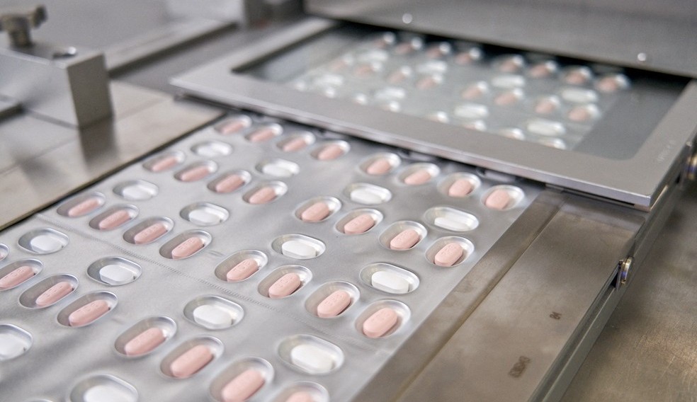 Pílula contra Covid-19: FDA autoriza o uso emergencial