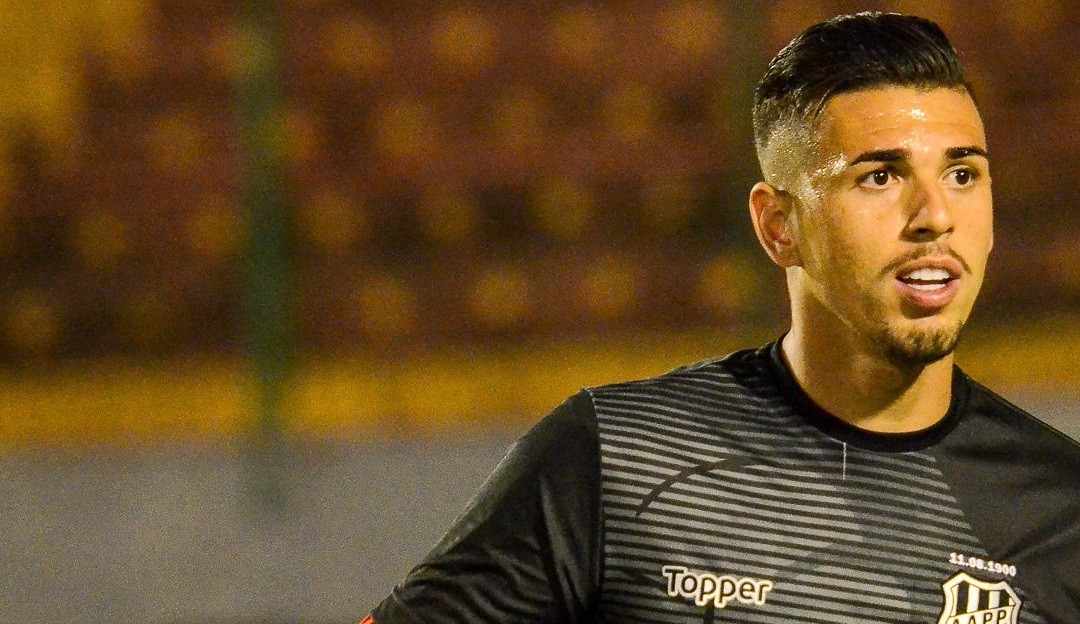 Corinthians está perto de anunciar o goleiro Ivan Lorena Bueri