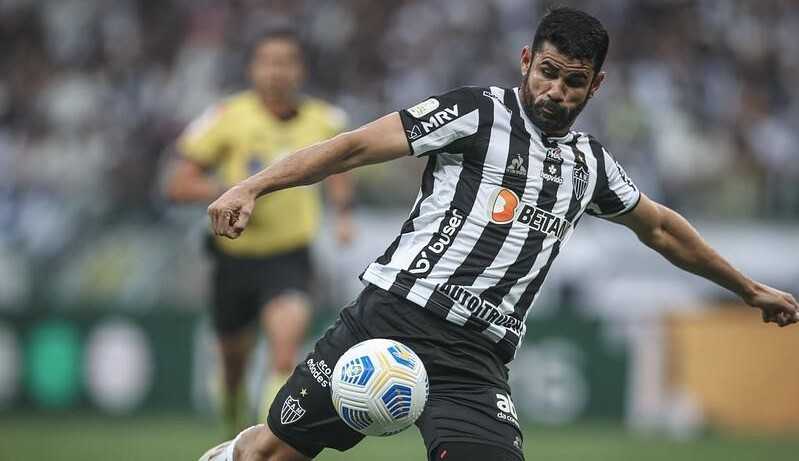 Quem será o novo centroavante do Corinthians em 2022? Lorena Bueri