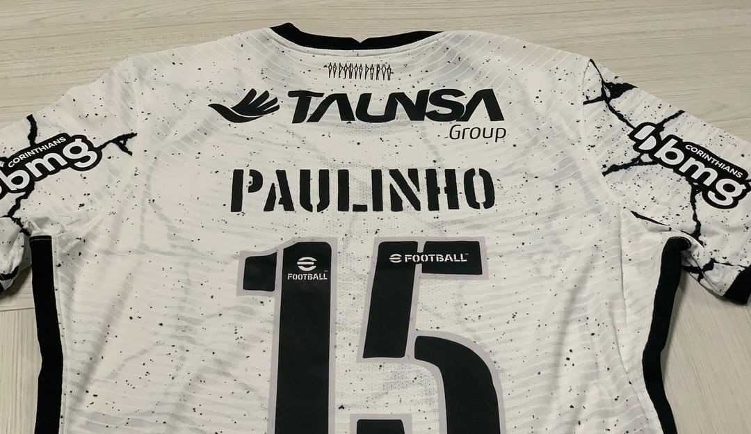 Paulinho pode reestrear pelo Corinthians em partida pelo Paulistão Lorena Bueri