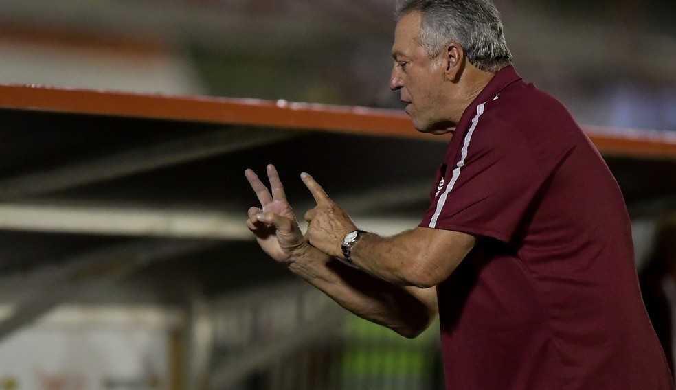 Fluminense joga mal e perde na estreia do Carioca Lorena Bueri