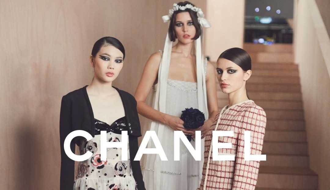 Confira curiosidades do desfile Chanel primavera-verão 2022