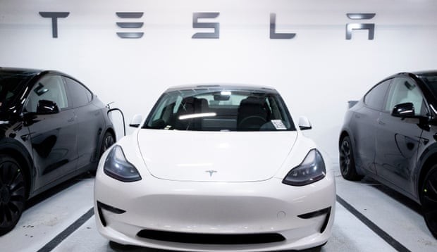 Ano histórico da Tesla atrai concorrência para setor de carros elétricos