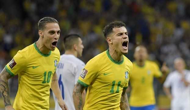 Com direito a golaços, Brasil goleia o Paraguai no Mineirão