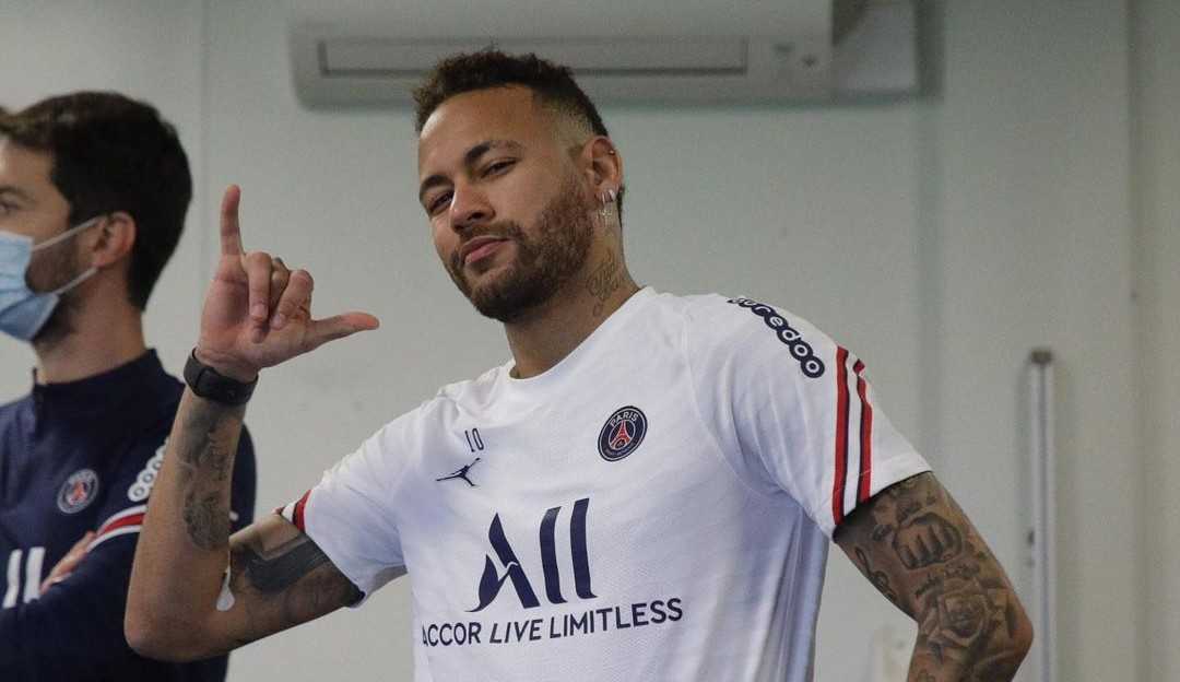 Neymar completa 30 anos: relembre a carreira do jogador