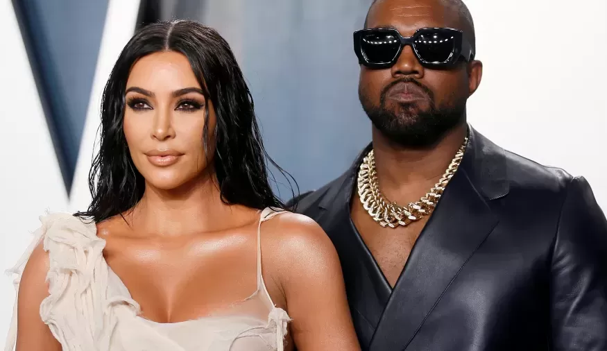 Kanye West ainda não assinou papéis de divórcio de Kim Kardashian